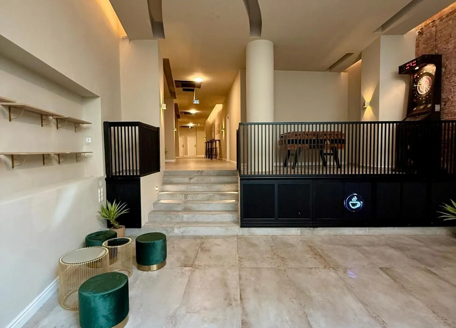 District One - Hideaway Hostel Bécs